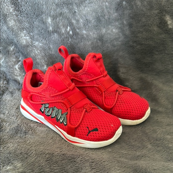 Puma Kids Red Sneakers - Picture 1 of 1